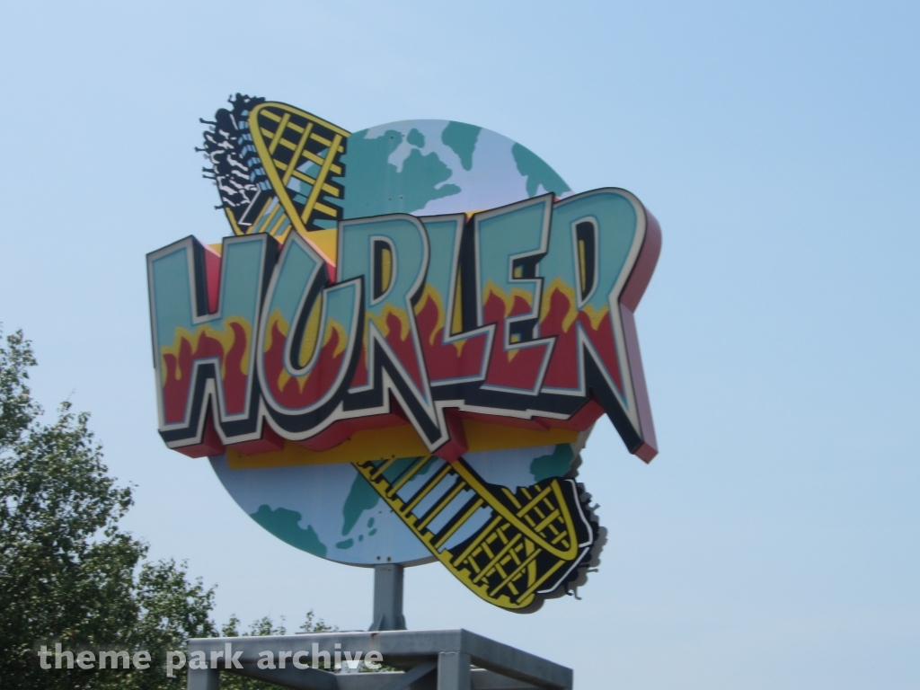 Hurler at Carowinds