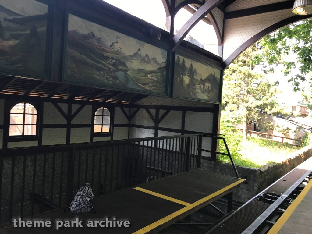 Grottenblitz at Heide Park