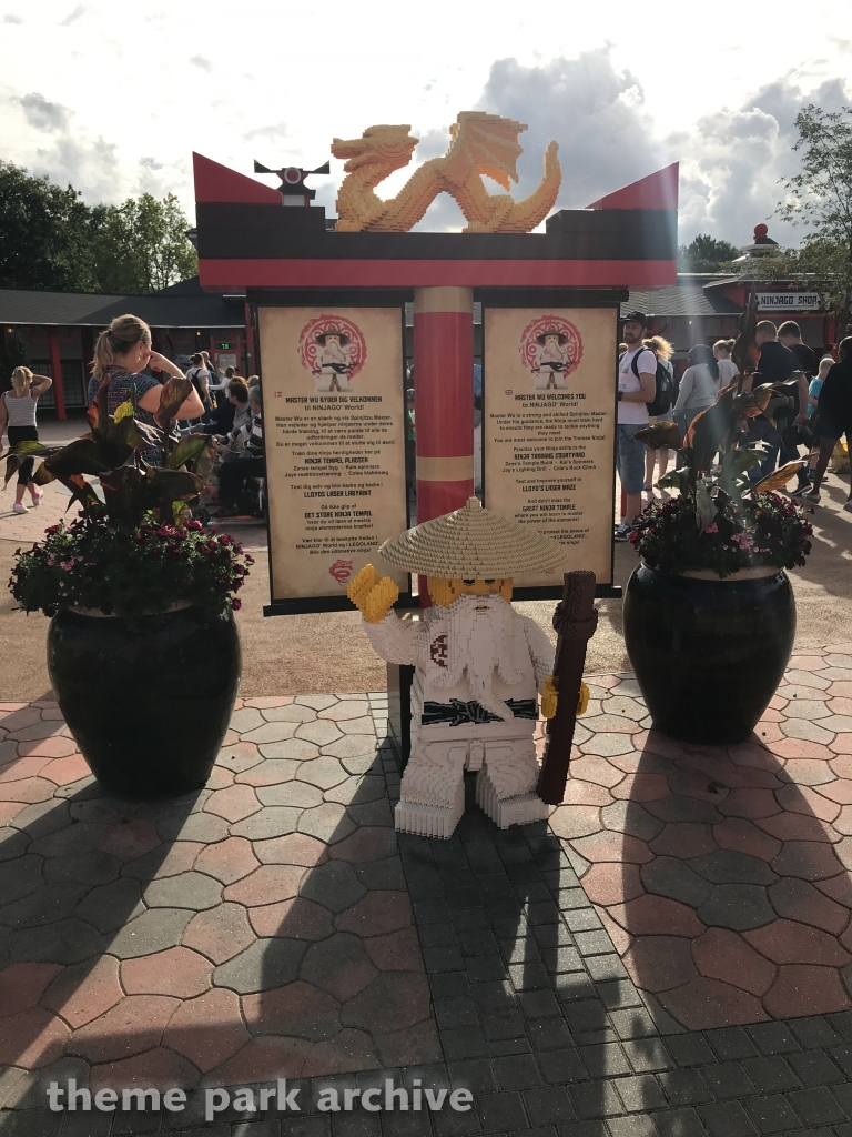 LEGO NINJAGO The Ride at LEGOLAND Billund