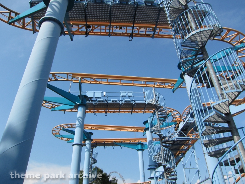 Ricochet at Carowinds