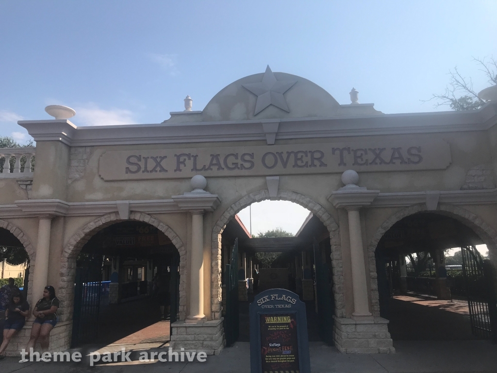  at Six Flags Over Texas