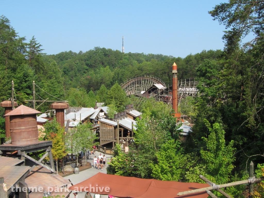 Timber Canyon at Dollywood