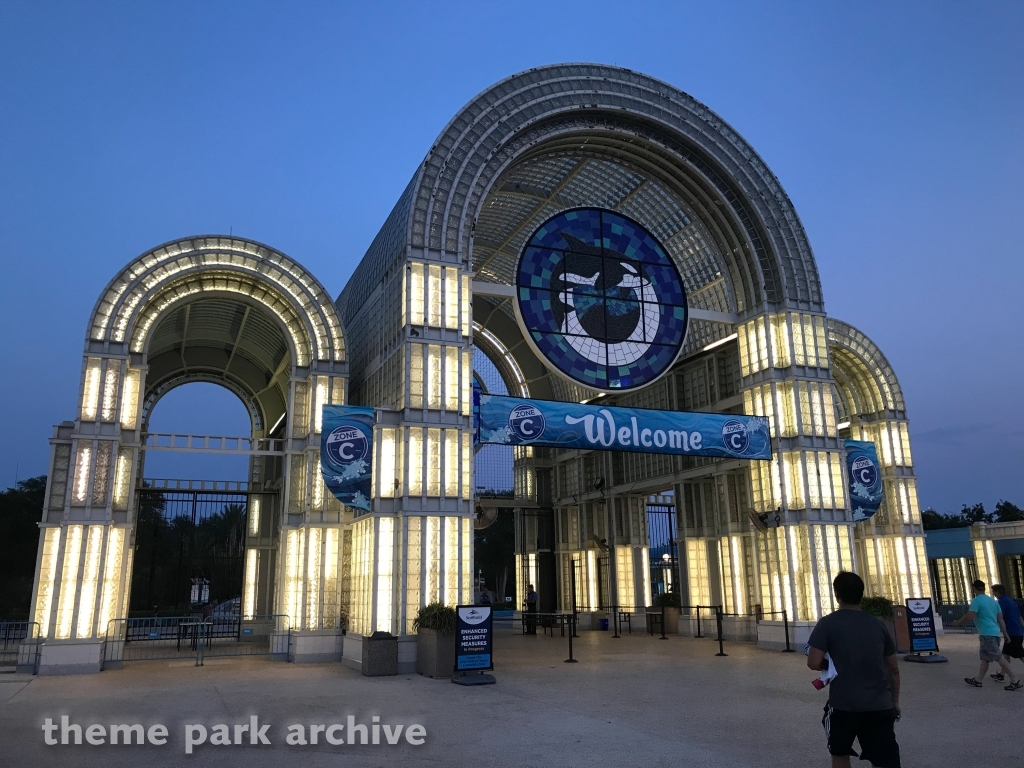 Entrance at SeaWorld San Antonio