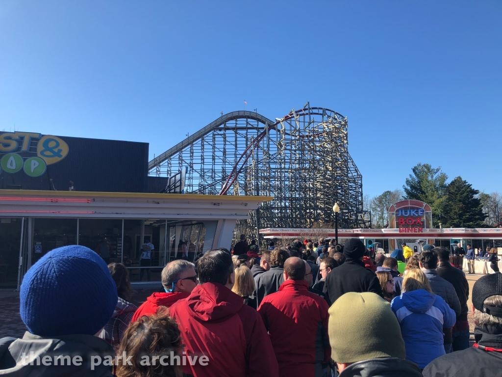 Twisted Timbers at Kings Dominion