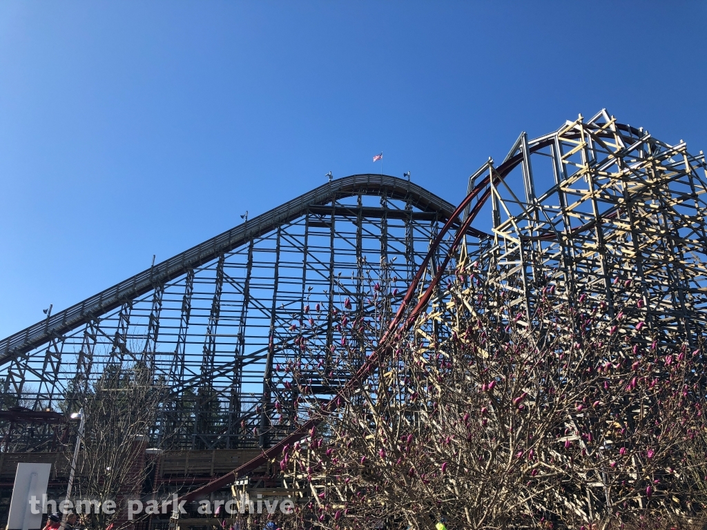 Twisted Timbers at Kings Dominion