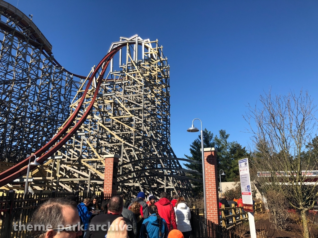 Twisted Timbers at Kings Dominion