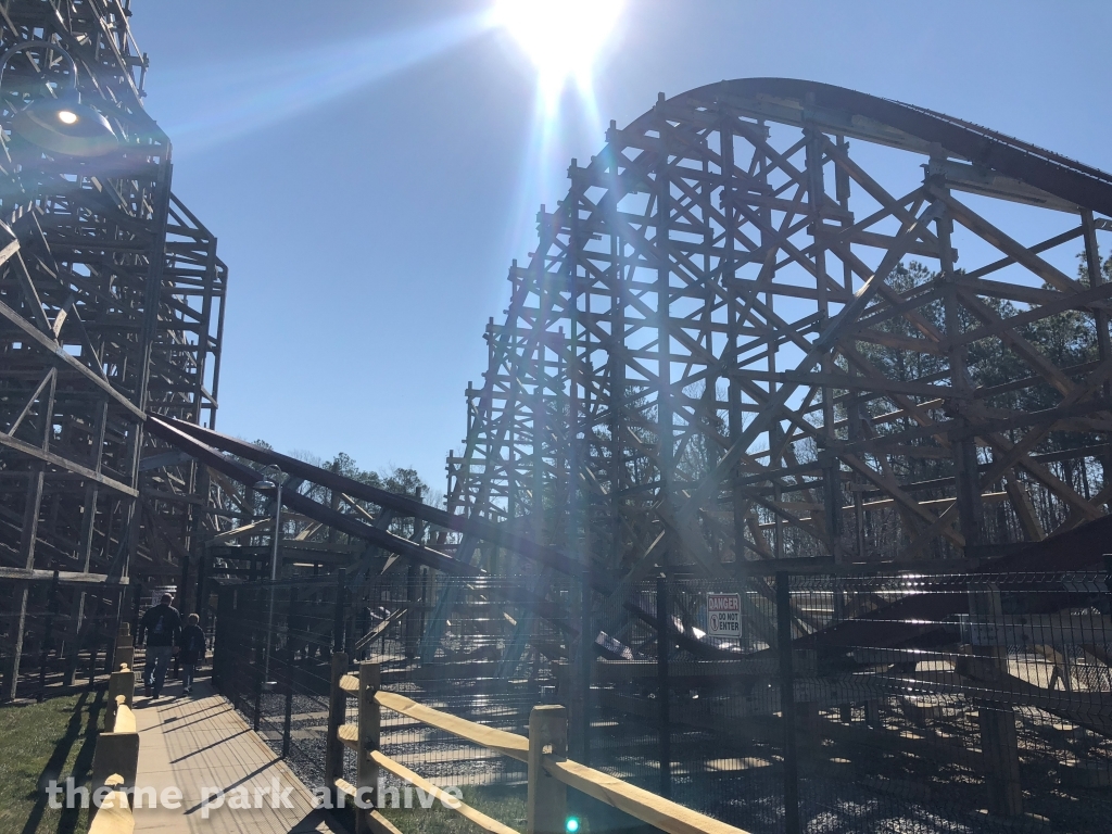 Twisted Timbers at Kings Dominion