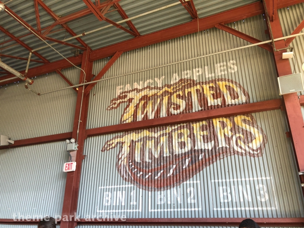 Twisted Timbers at Kings Dominion