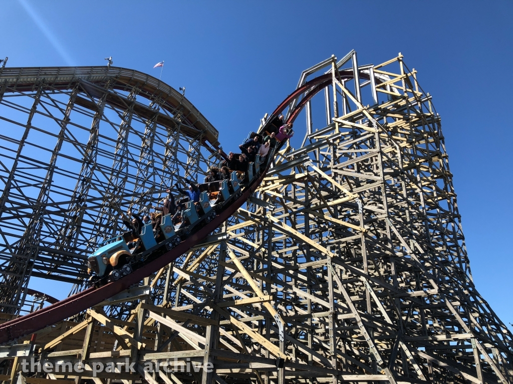 Twisted Timbers at Kings Dominion