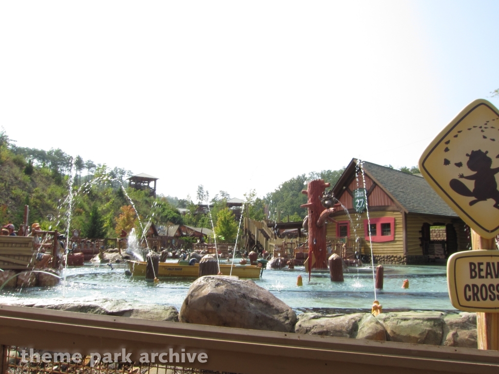 River Battle at Dollywood
