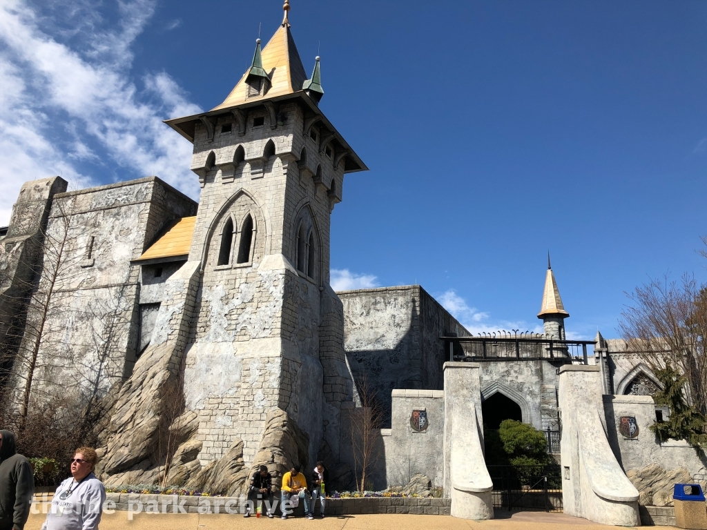 Curse of Darkastle at Busch Gardens Williamsburg
