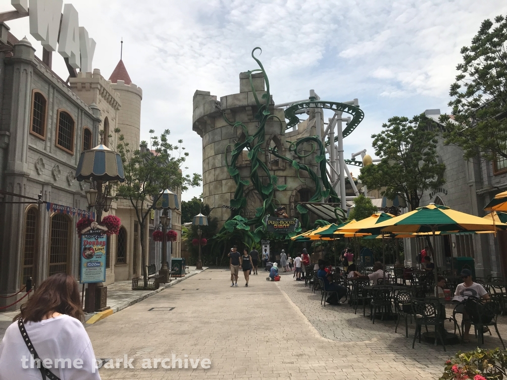 Far Far Away at Universal Studios Singapore