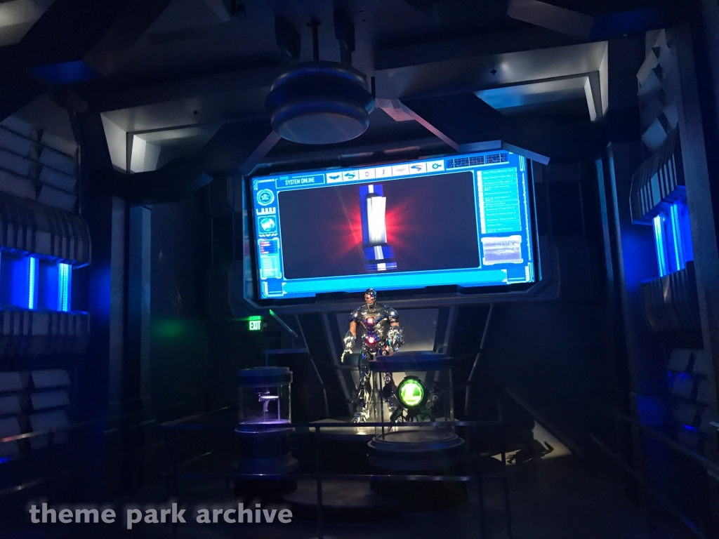 Justice League: Battle For Metropolis at Six Flags Magic Mountain