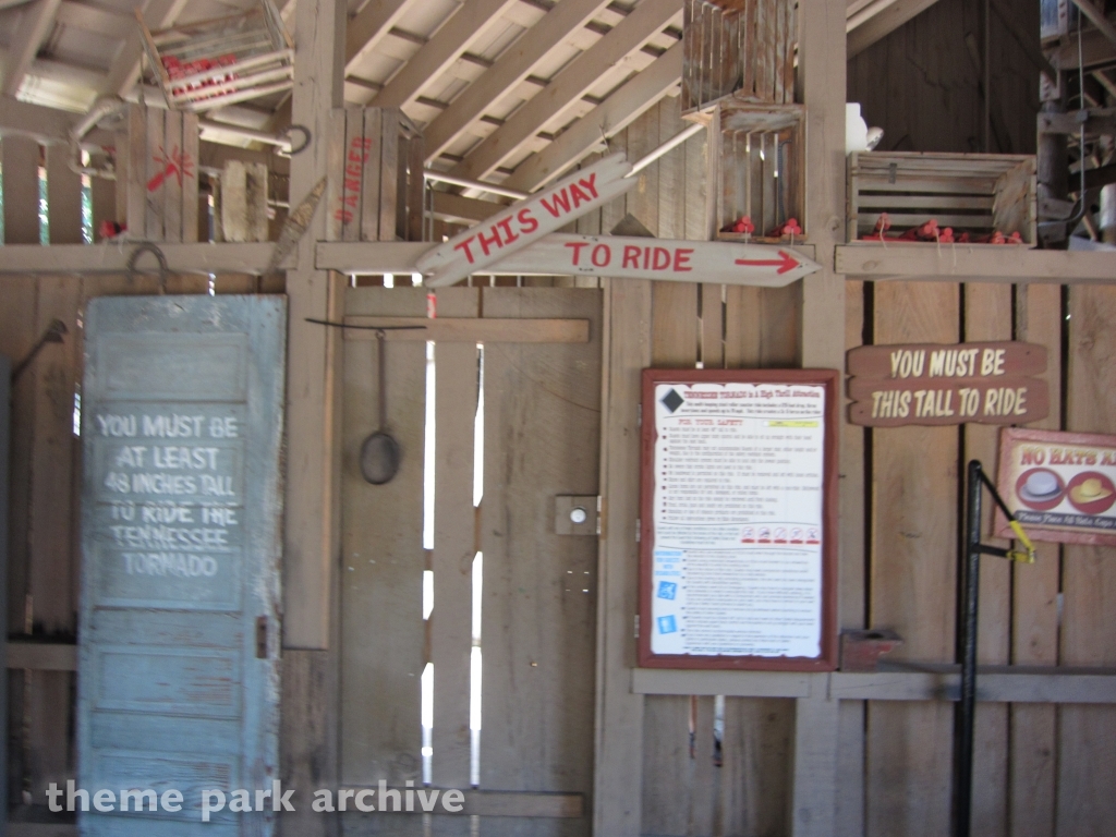 Tennessee Tornado at Dollywood