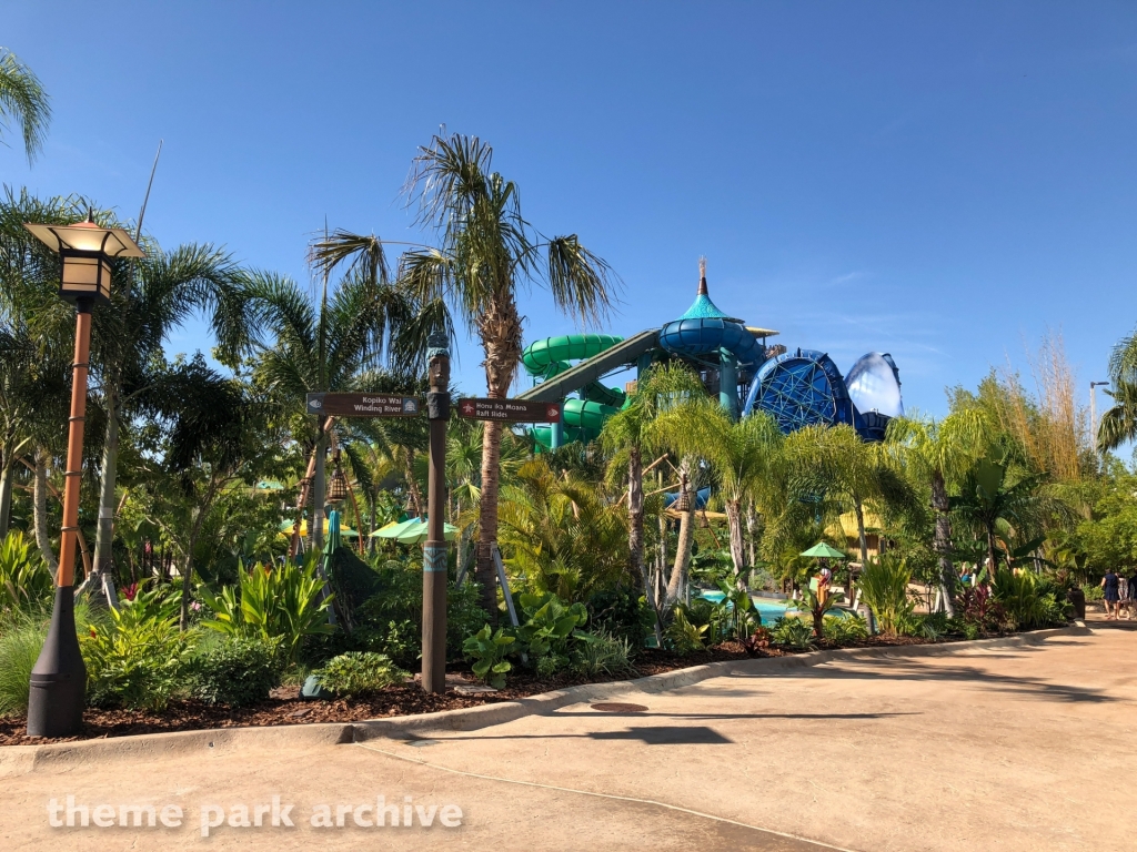 Wave Village at Volcano Bay