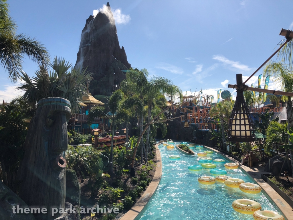Kopiko Wai Winding River at Volcano Bay
