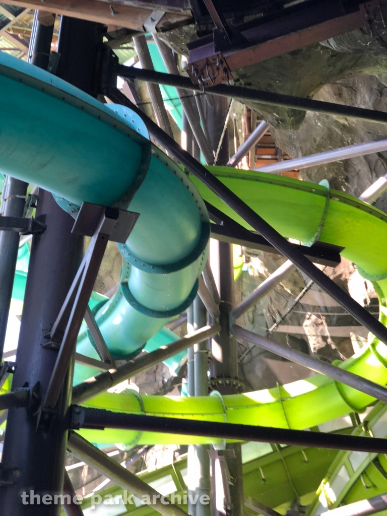Kala and Tai Nui Serpentine Body Slides at Volcano Bay