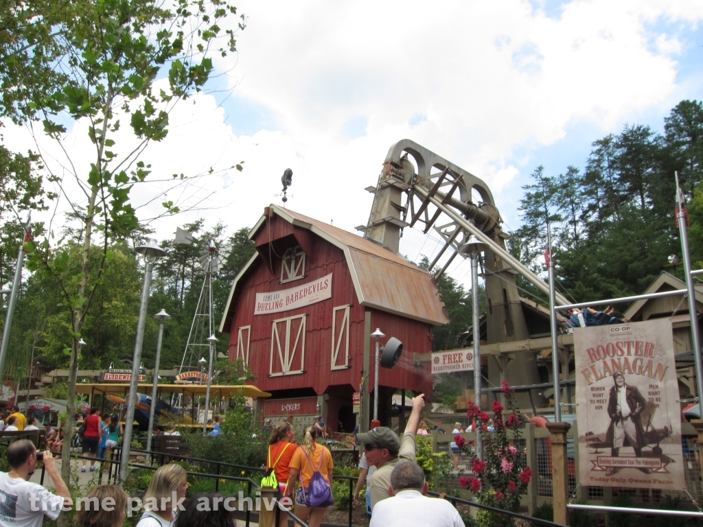 Barnstormer at Dollywood