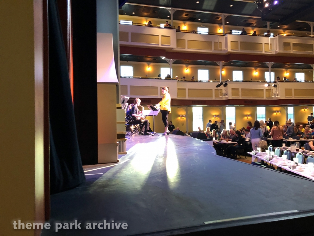 Showboat Branson Belle at Silver Dollar City