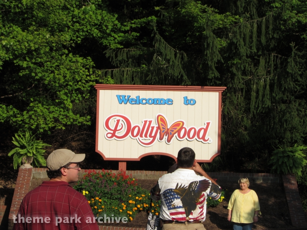 Showstreet at Dollywood