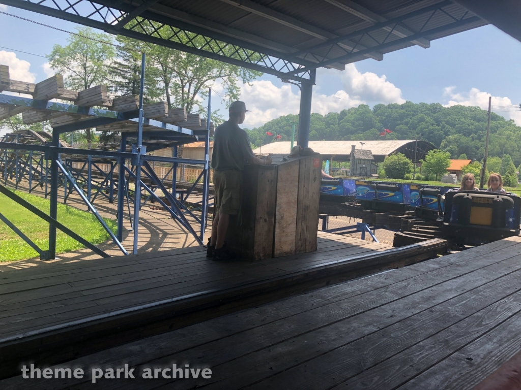 Lil' Dipper at Camden Park