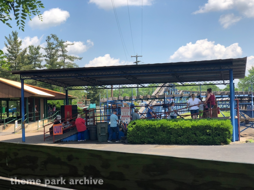 Lil' Dipper at Camden Park