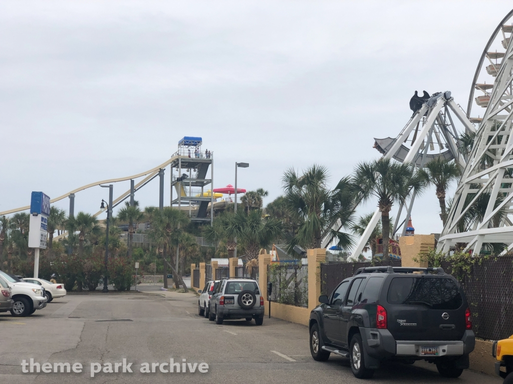 Splashes Oceanfront Waterpark at Family Kingdom