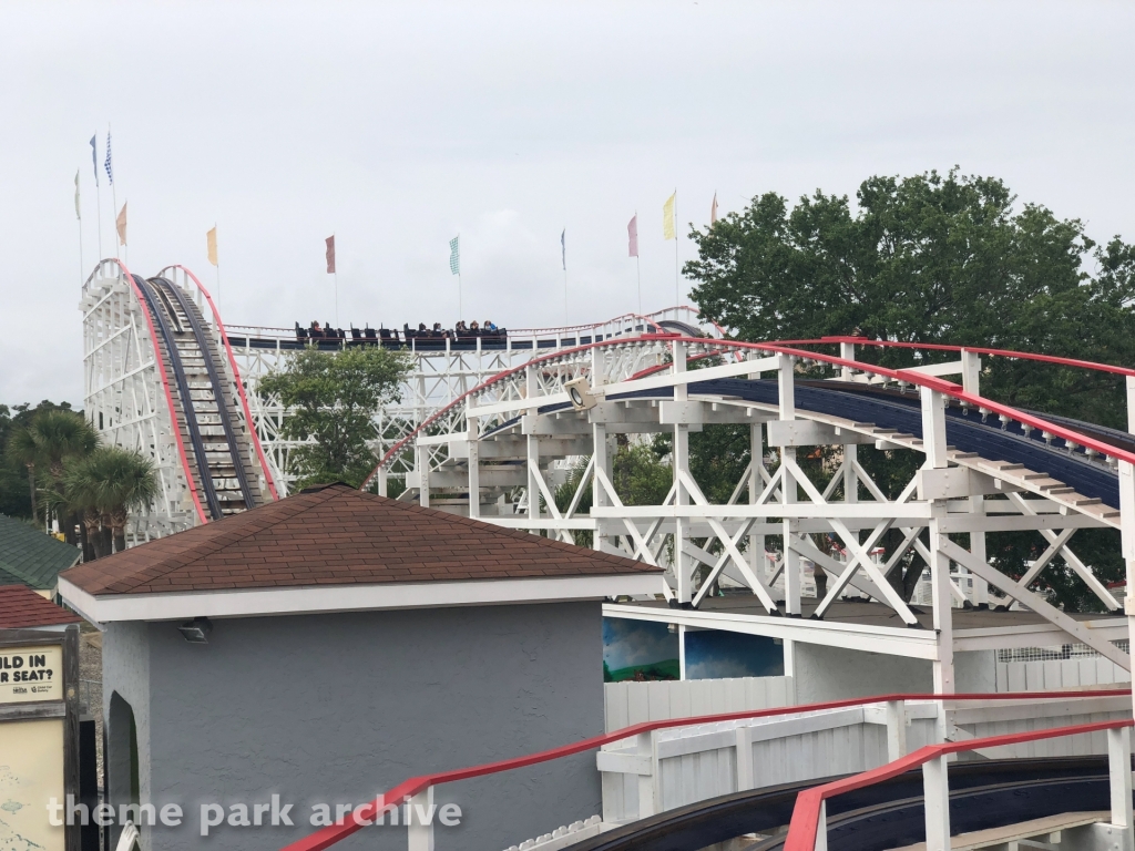 Swamp Fox at Family Kingdom