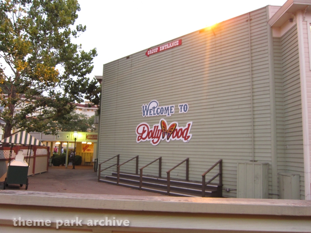 Showstreet at Dollywood