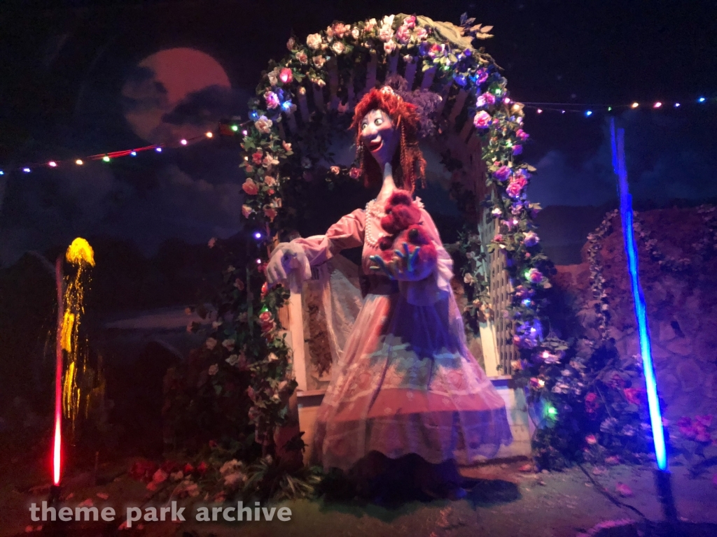 Monster Mansion at Six Flags Over Georgia