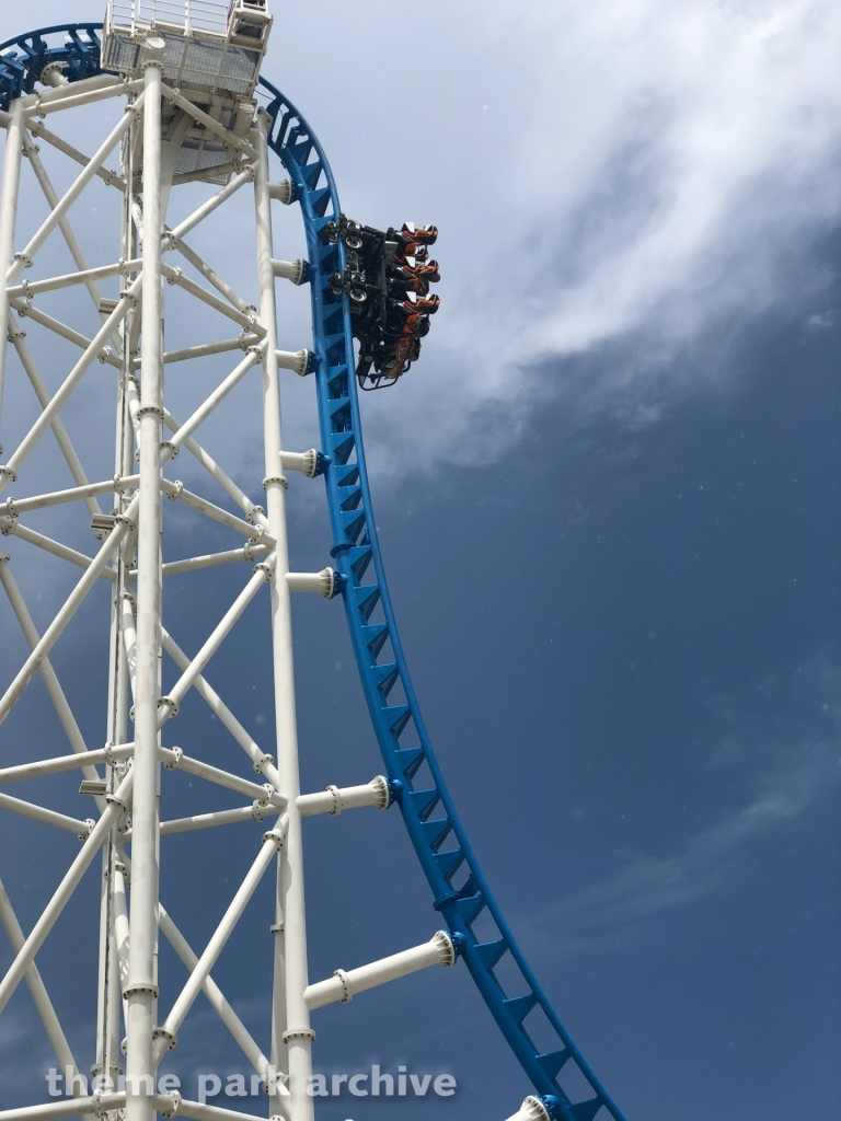 Rollin Thunder at The Park At OWA