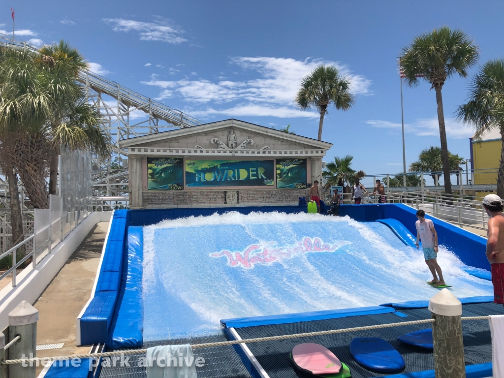 Flowrider at Waterville USA