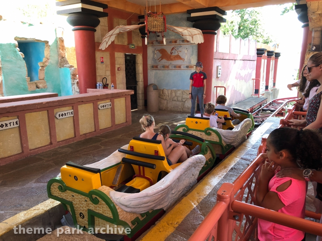 Le Vol Dicare at Parc Asterix