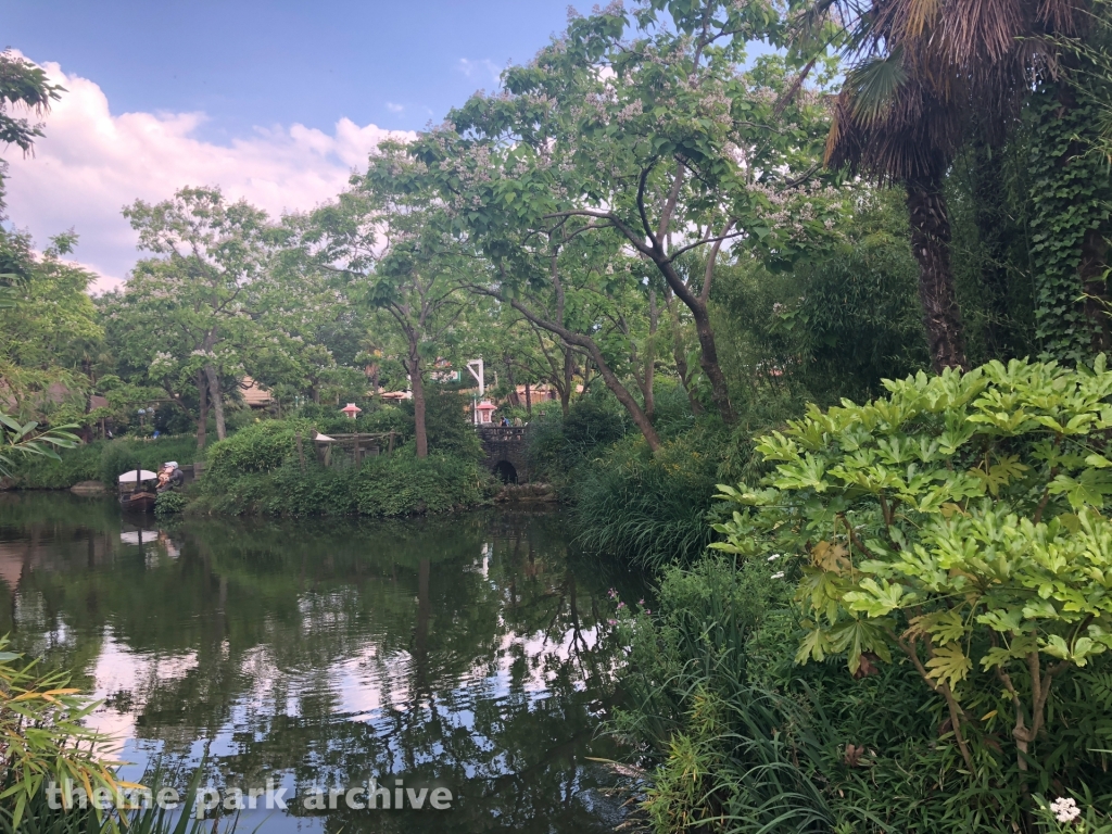 Adventureland at Disney Village