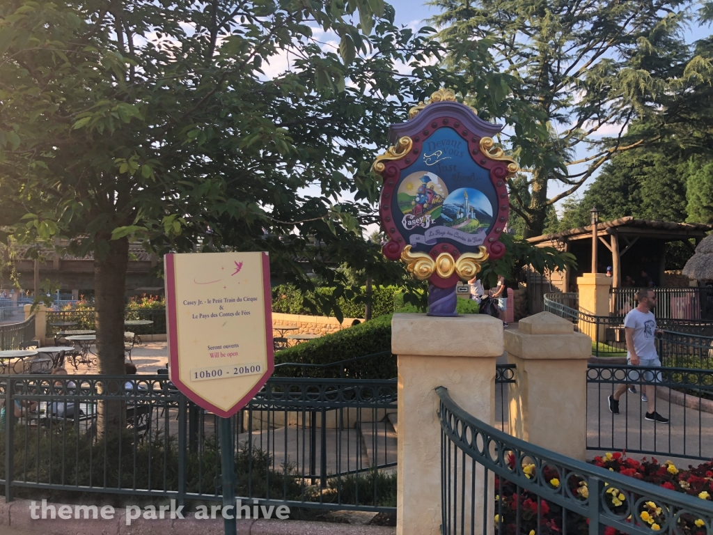 Casey Jr Le Petit Train du Cirque at Disney Village