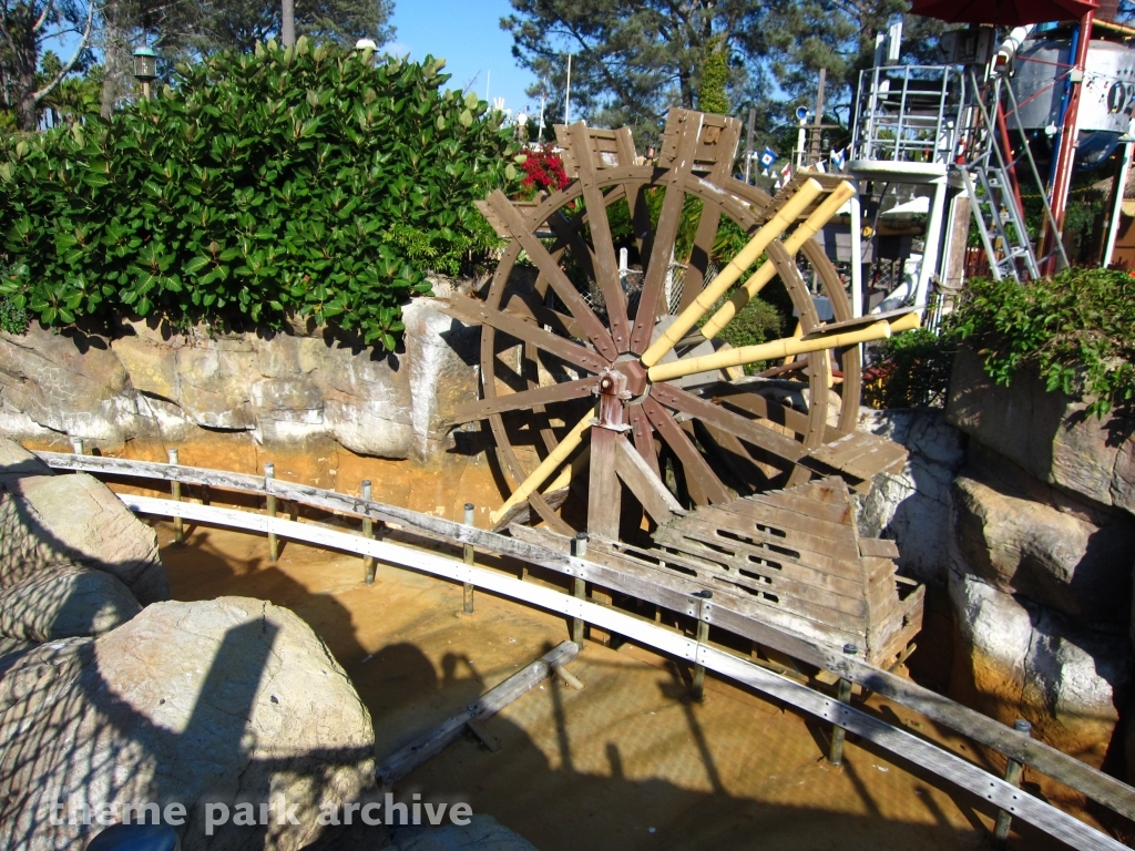 Shipwreck Rapids at SeaWorld San Diego