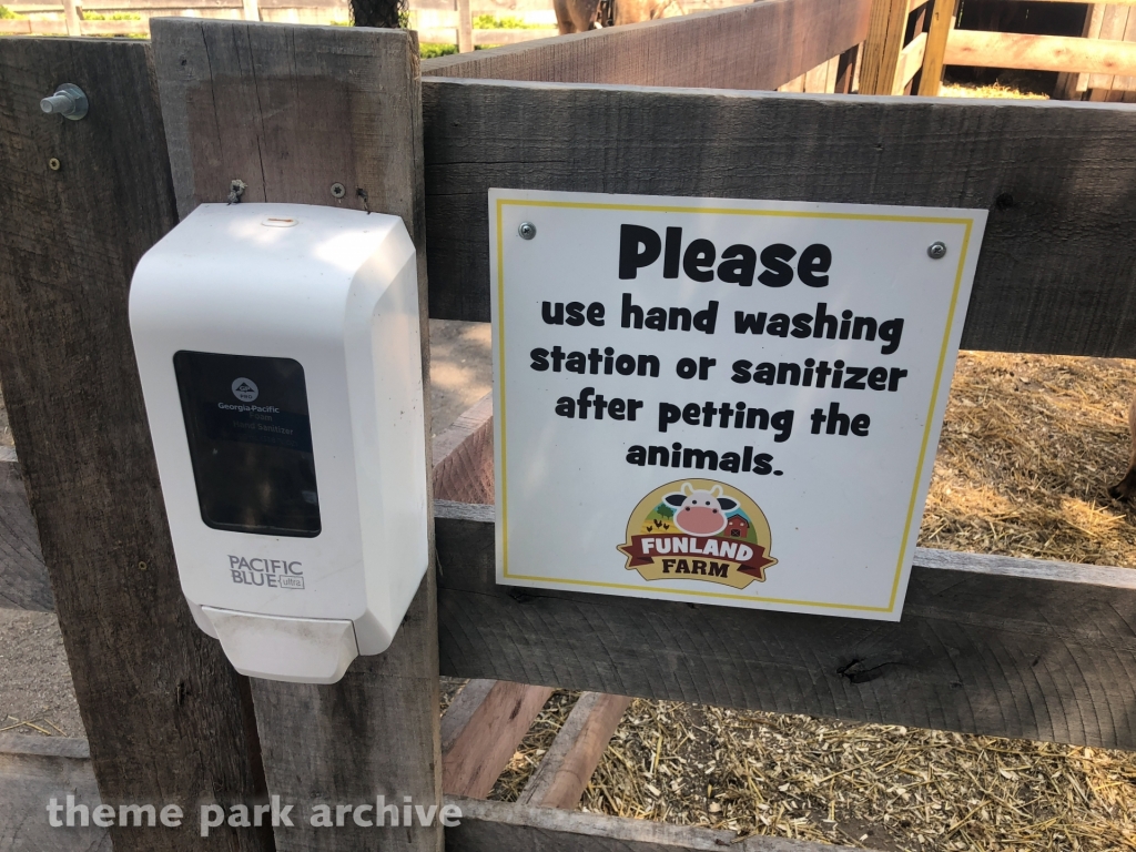 Funland Farm at Michigan's Adventure