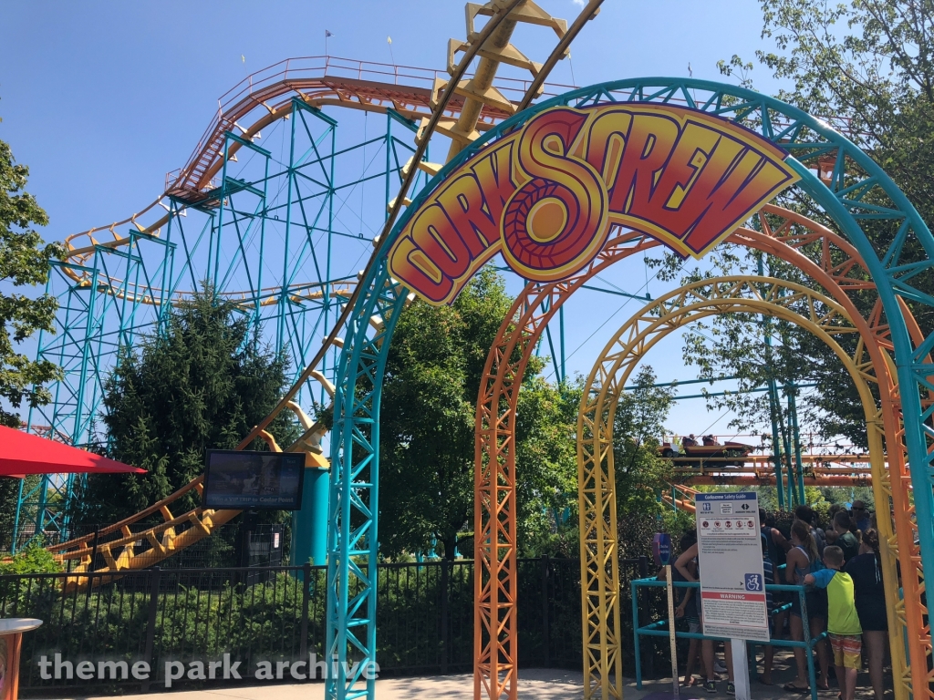 Corkscrew at Michigan's Adventure
