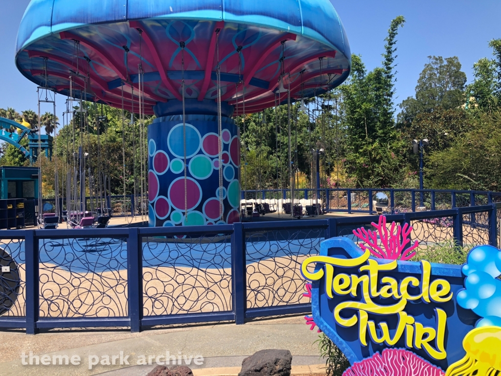 Tentacle Twirl at SeaWorld San Diego