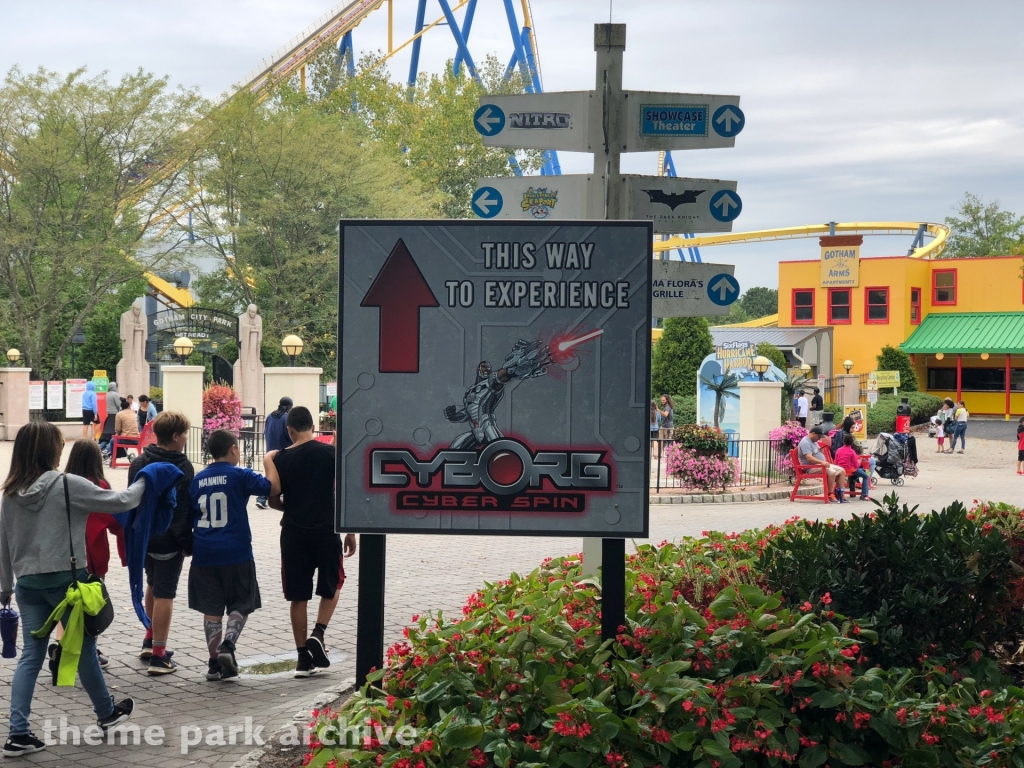 Cyborg Cyber Spin at Six Flags Great Adventure
