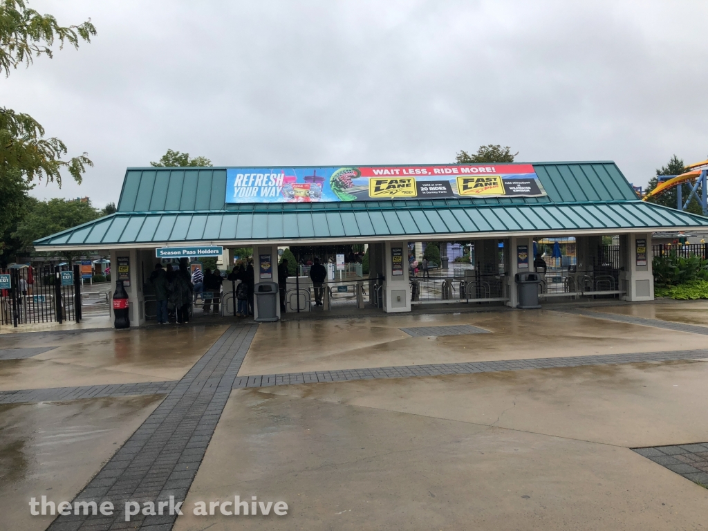 Entrance at Dorney Park