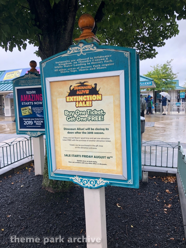 Dinosaurs Alive at Dorney Park