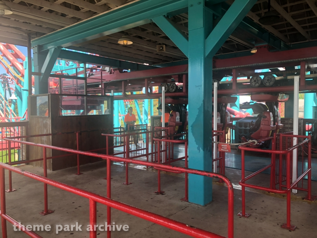 The Mind Eraser at Six Flags Darien Lake