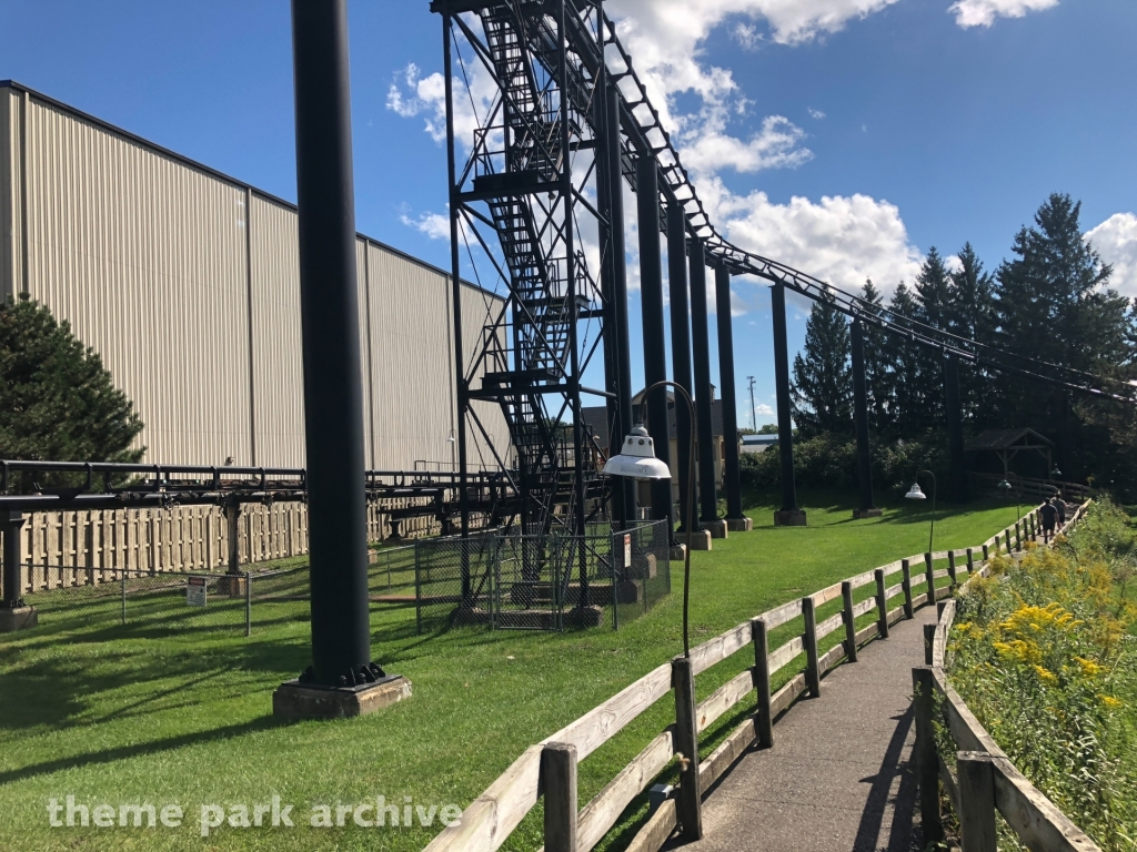 Viper at Six Flags Darien Lake