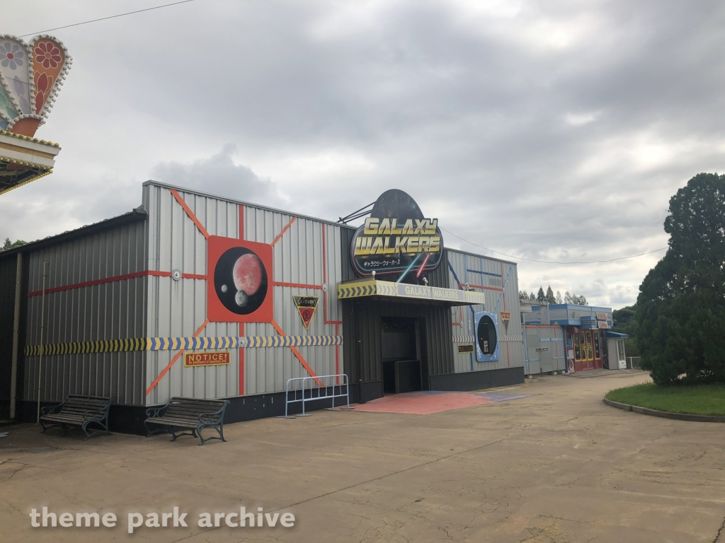 Galaxy Walkers at Tobu Zoo