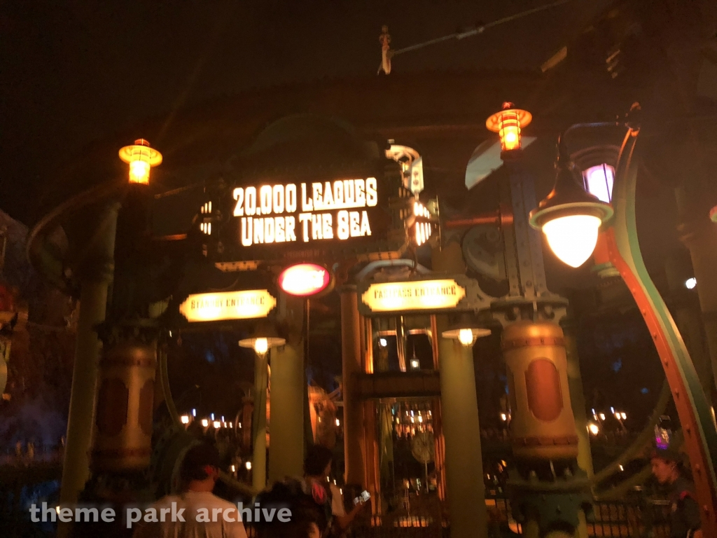 20000 Leagues Under The Sea at Tokyo Disney Resort