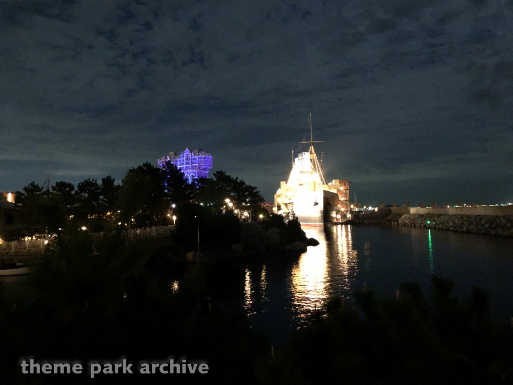 American Waterfront at Tokyo Disney Resort