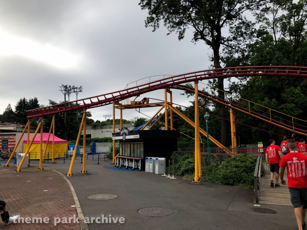 Mini Cyclone at Toshimaen