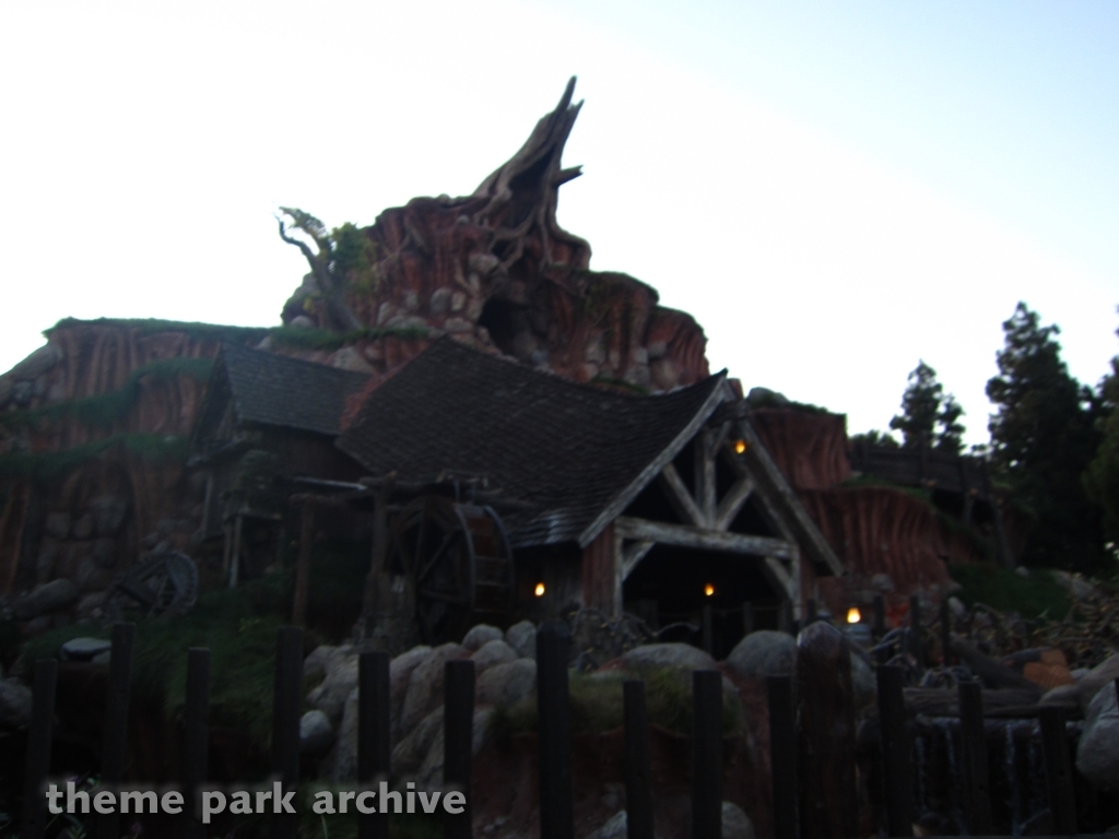 Splash Mountain at Disney California Adventure
