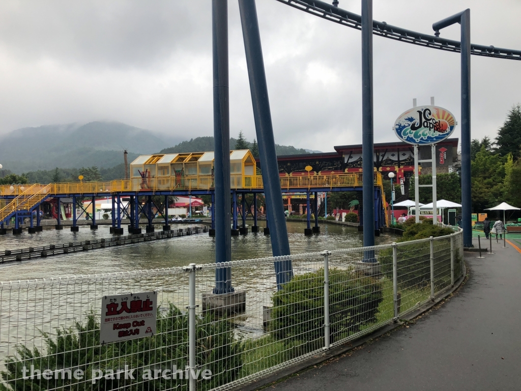 Cool Jappaan at Fuji Q Highland